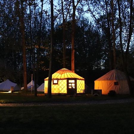 Oeko Kemping Es Glamping Tiszadada Exteriér fotografie